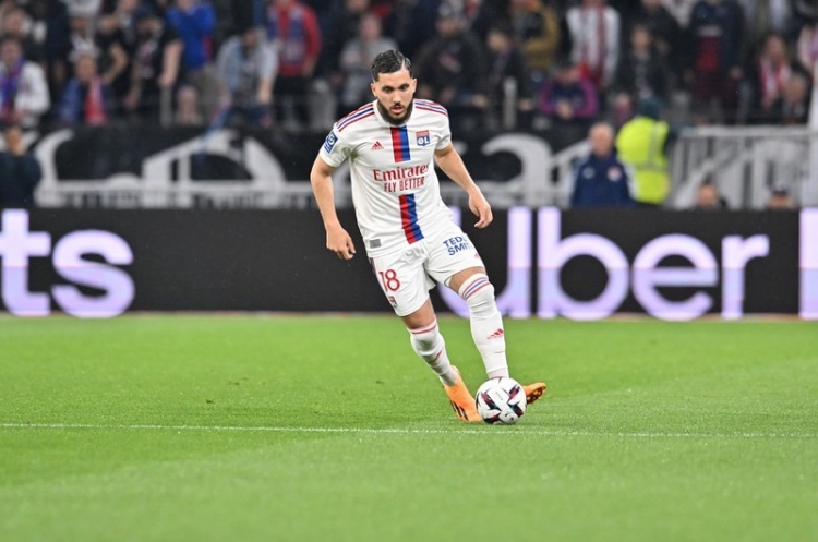  队报：切尔基曾向里昂发律师函要其接受多特报价 自动续约9月生效