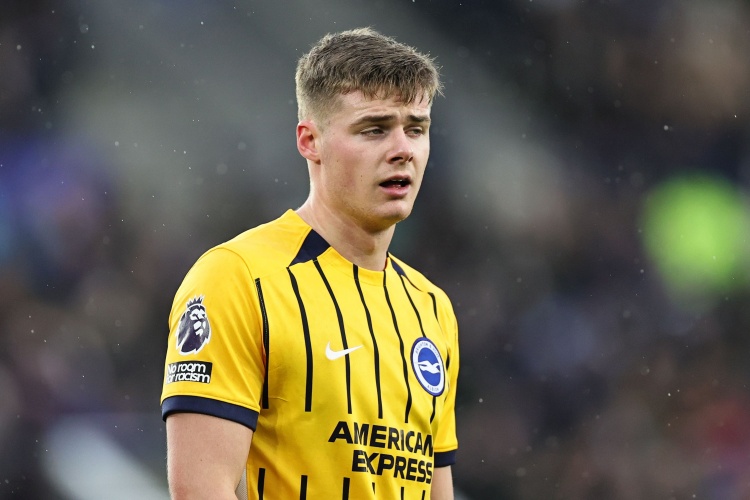  记者：西汉姆与布莱顿深入谈判伊万-弗格森 切尔西在关注但没行动