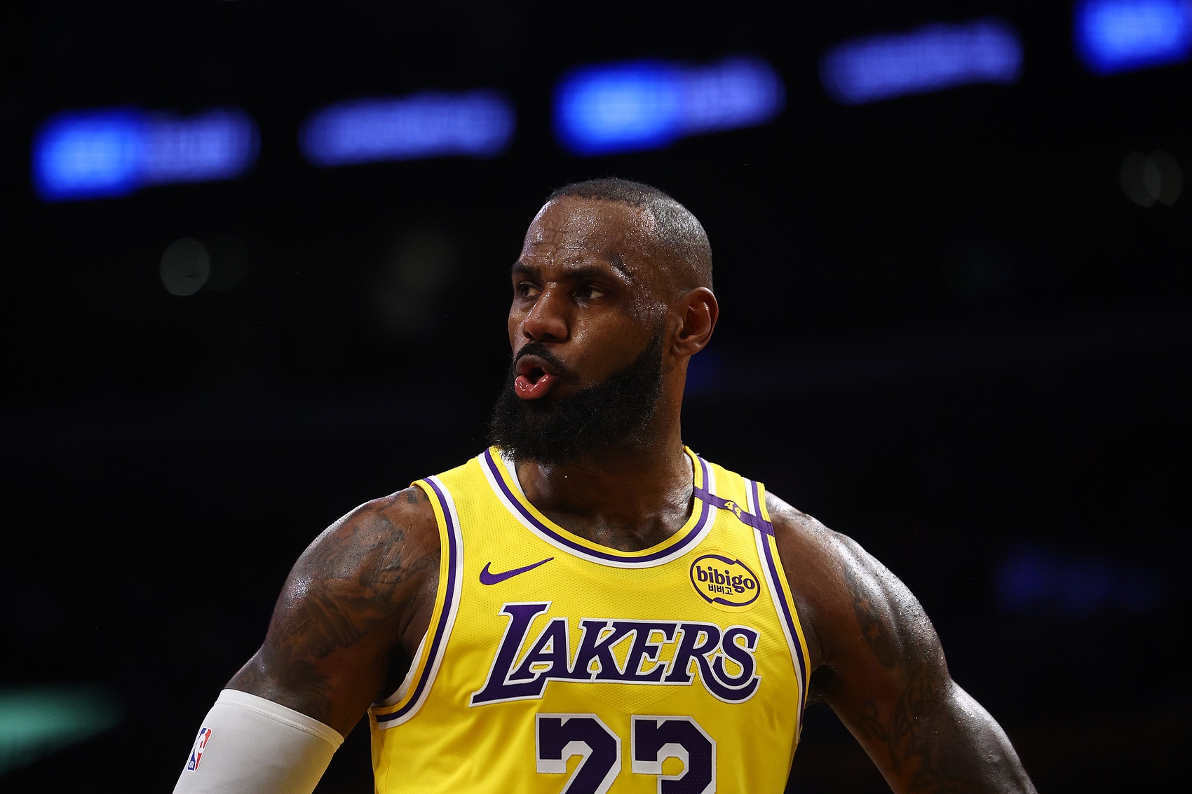  Skip：勒布朗上半场在用行动发声明呢 卢卡慢慢来